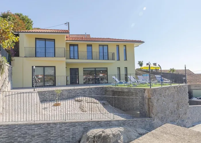 Casa Do Outeiro Holiday home *